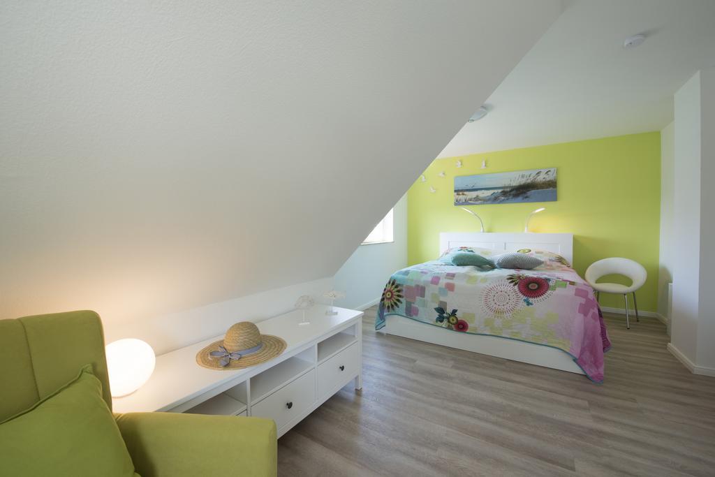 Ferienhaus Kuestensegler Breege Zewnętrze zdjęcie